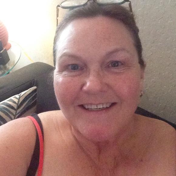 Meet your Posher, Tammy - Picture 1 of 1