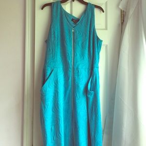 Final Sale!!! 🚨Blue Zipper Dress🚨