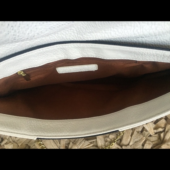 🌸Sold🌸Large Steve Madden Envelope Clutch - Picture 4 of 4