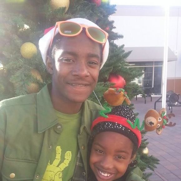 Meet your Posher, Ashanti - Picture 1 of 1