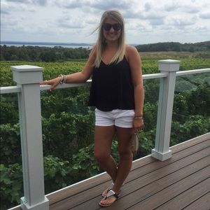 Meet your Posher, Julie