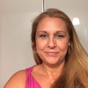 Meet your Posher, Annette