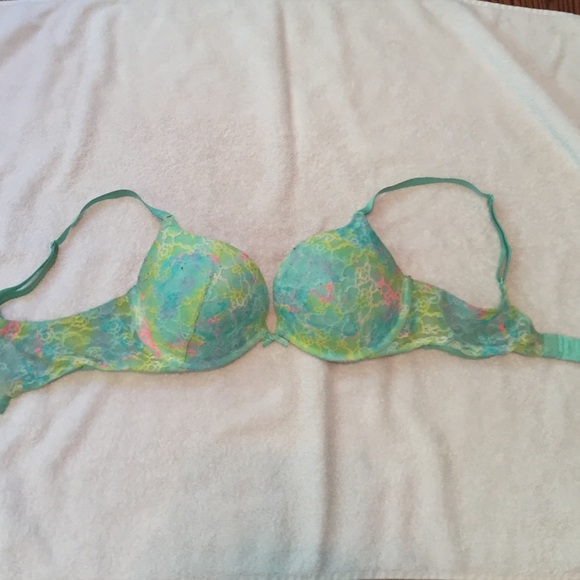 Victoria secret 34D push up