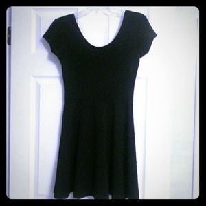 Cute black skater dress medium planet gold