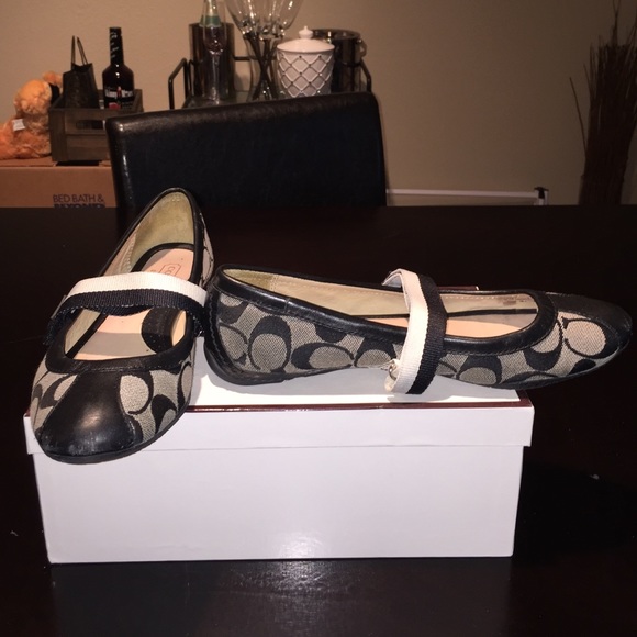Coach Ballet flats