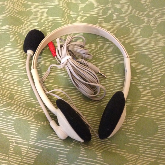 PC headset - Picture 1 of 1