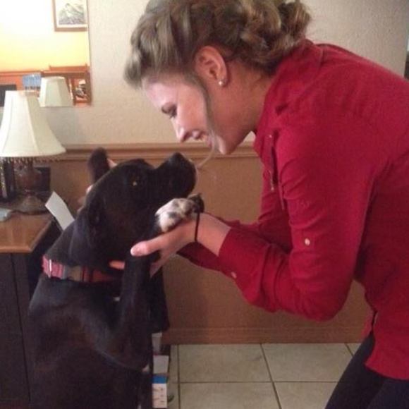 Meet your Posher, Casey-lynn