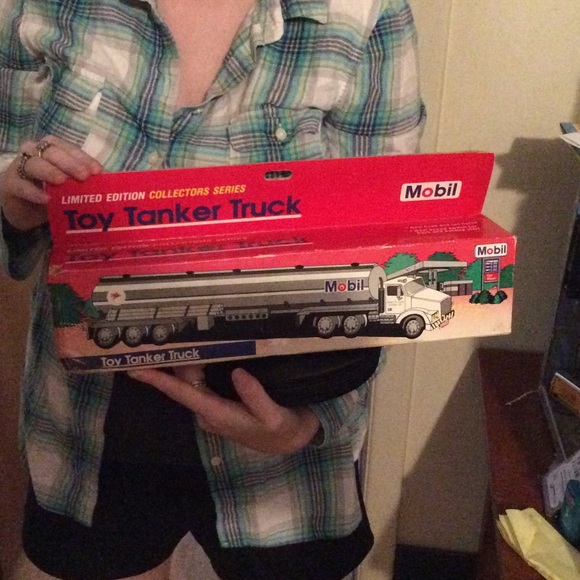 toy tanker truck limited edition 1993 - Picture 1 of 2