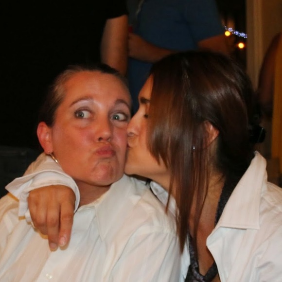 Meet your Posher, Aimee - Picture 1 of 1