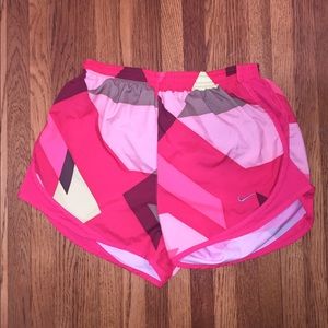 Nike women's short