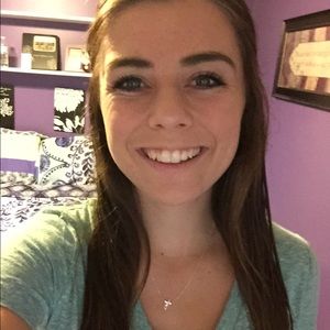 Meet your Posher, Kaitlyn