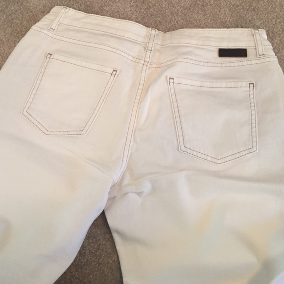 SOLD IN BUNDLE - Picture 3 of 4