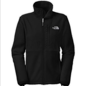 The North Face Women's XL black Denali Jacket
