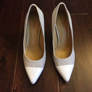 Nine West Beige & White Pumps