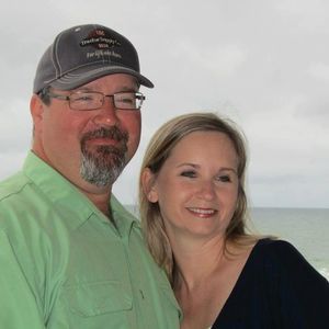 Meet your Posher, Leslie