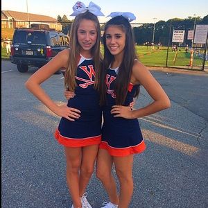 Meet your Posher, Mia