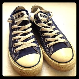 Converse All Star Chuck Taylor Navy Womens Size 7