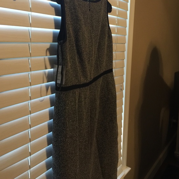 Dressed - Picture 3 of 3