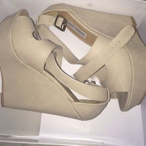 Steve Madden Nude Wedge Sandals