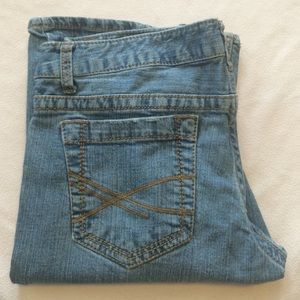 Light Wash Flared Jeans
