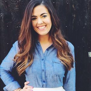 Meet your Posher, Whitney