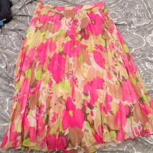 Pleated Floral Midi Skirt