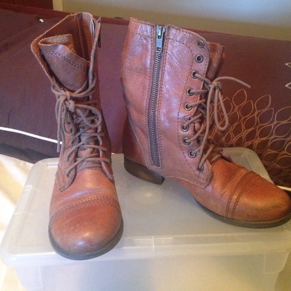Steve Madden boots