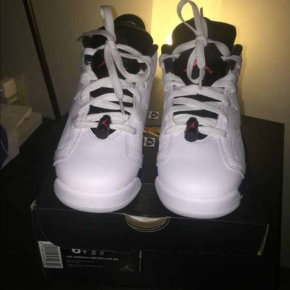White Infrared Low 6s - Picture 2 of 4