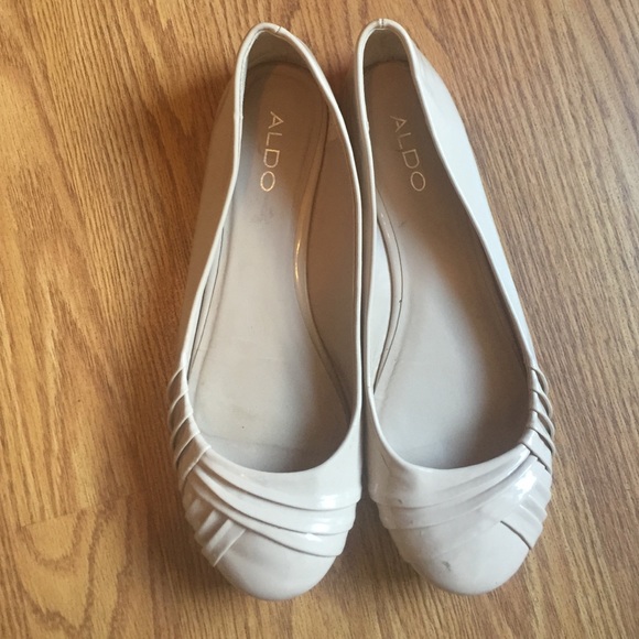 small scratch on the inner side of left shoe.