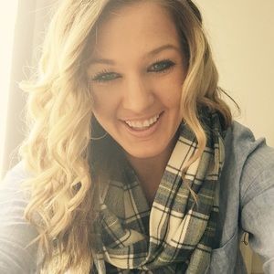 Meet your Posher, Rachel