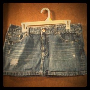 American Eagle, distressed denim skirt