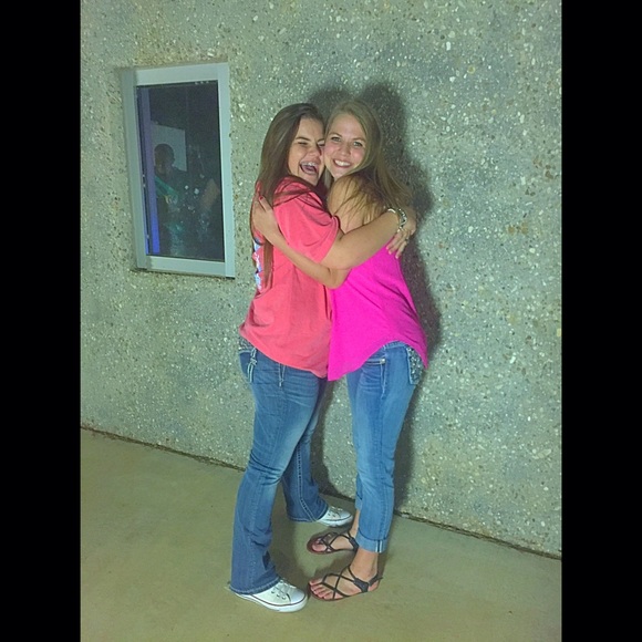 Meet your Posher, Carlie - Picture 1 of 1