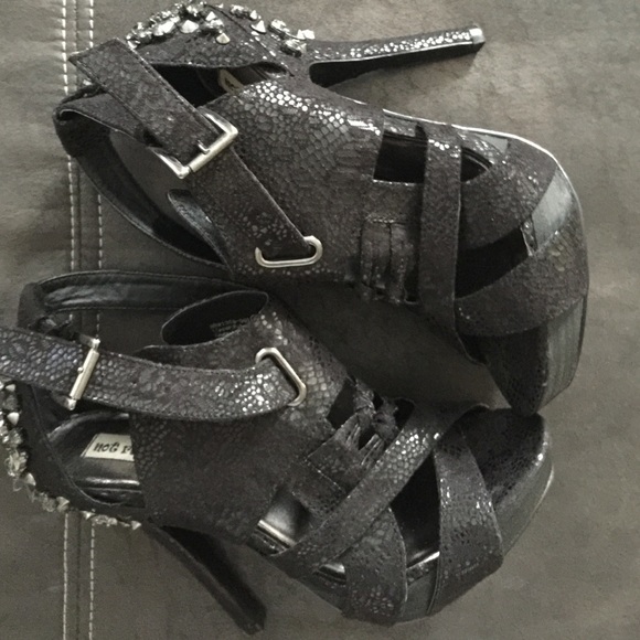 ✨High heel shoes