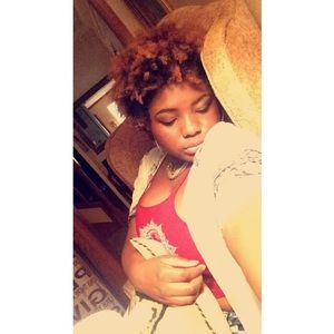 Meet your Posher, Kaylan