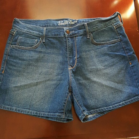 NEW jean shorts