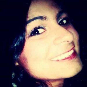 Meet your Posher, Leah