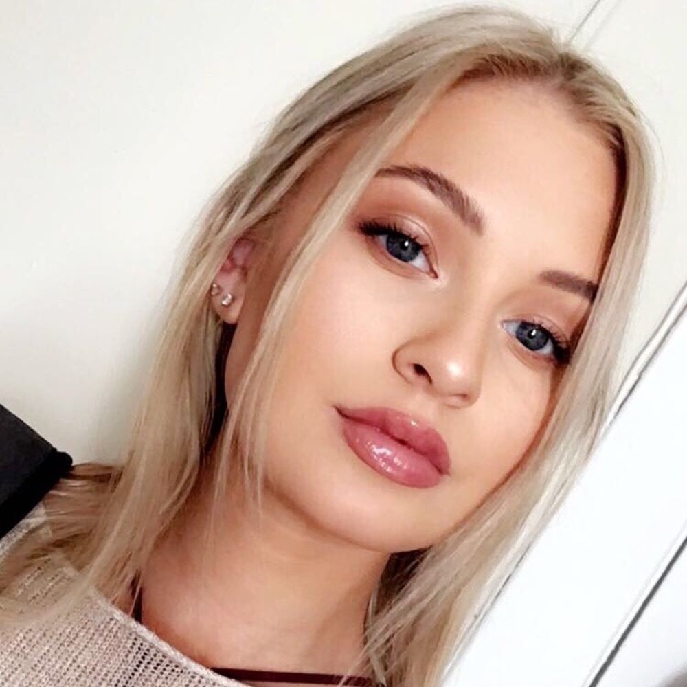 Meet your Posher, Maddie