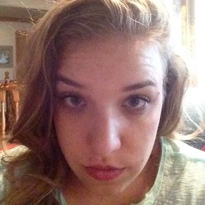 Meet your Posher, Amberly