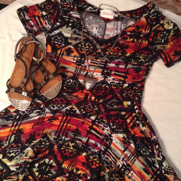 Red and Black Graffiti Print Moon Dress