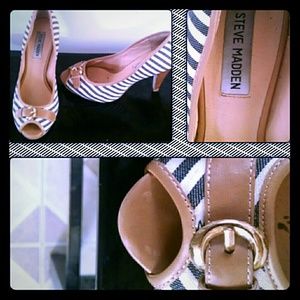 👠👠Peep toe Steve Madden heels