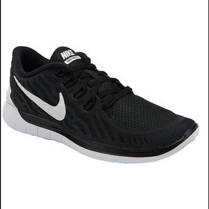 Nike Women's Free 5.0 Running Shoe