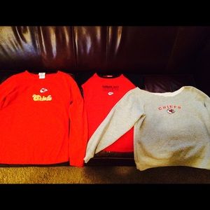Chiefs Tshirts and cut sweatshirt size S