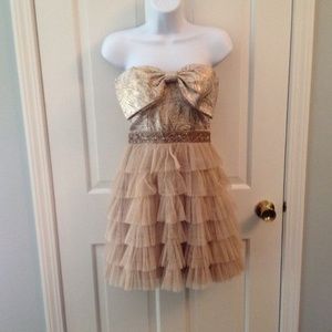 Misses size 3 short formal homecoming dance dress