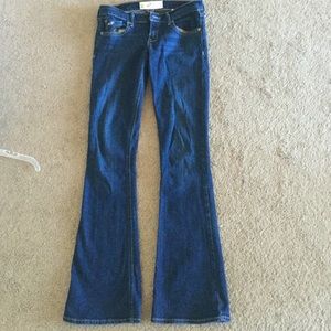 Hollister jeans