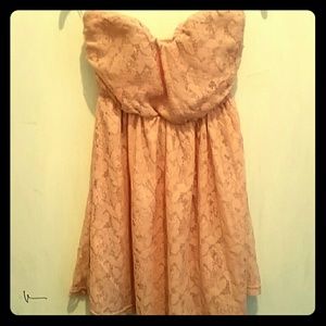 Super cute pink lace dress!