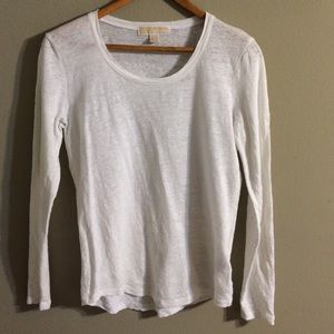 White long sleeved shirt.