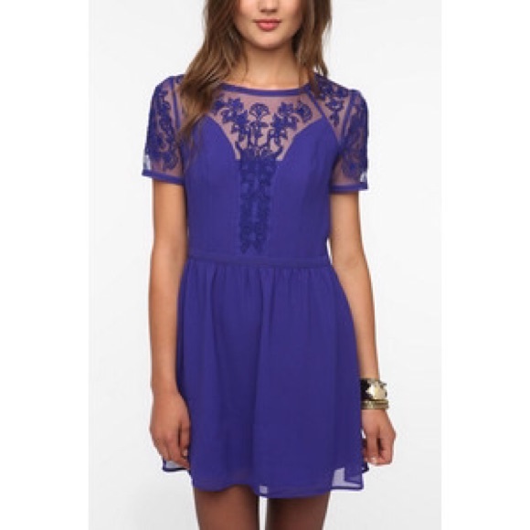 Urban Outfitters Kimchi Blue Emma dress sz 8