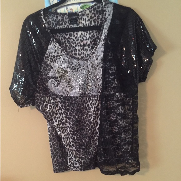 BKE black,lace,sequin,and cheetah top
