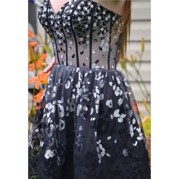 Size 6 Black and Silver Cheetah Homecoming Dress