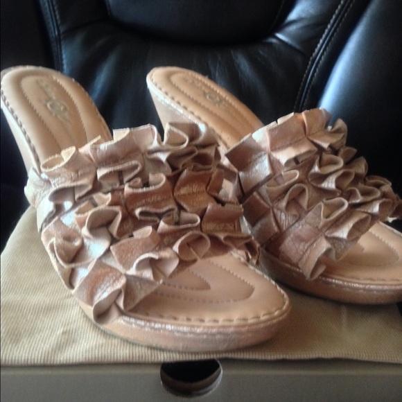 Wedge heel Born shoes